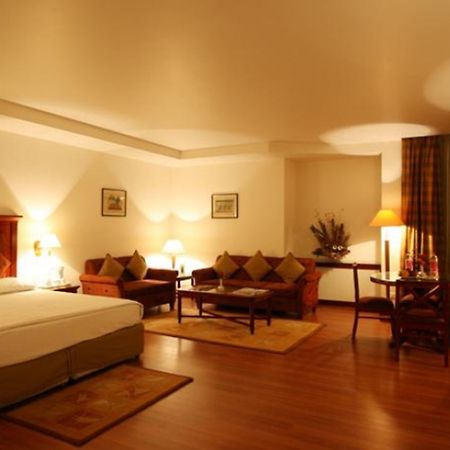 Hotel City Park Delhi (National Capital Territory of India) Exterior foto
