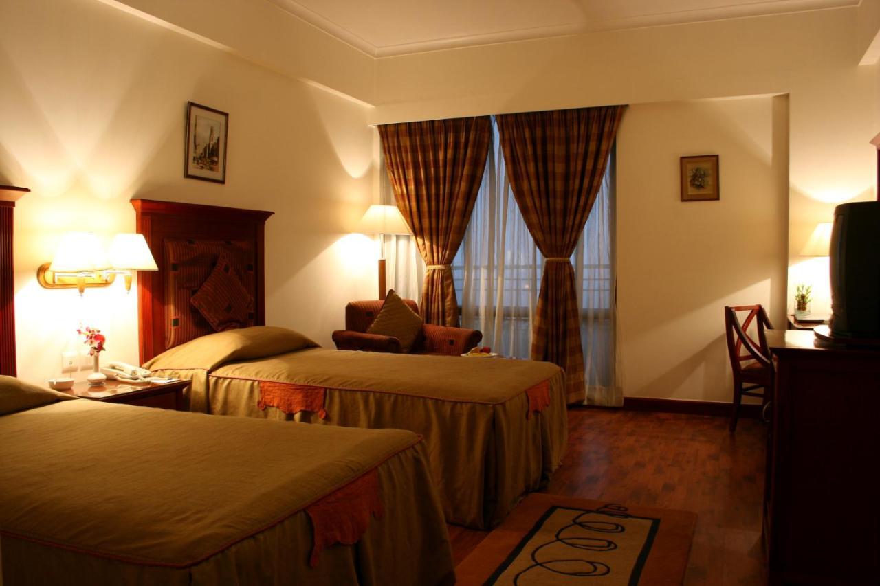 Hotel City Park Delhi (National Capital Territory of India) Exterior foto